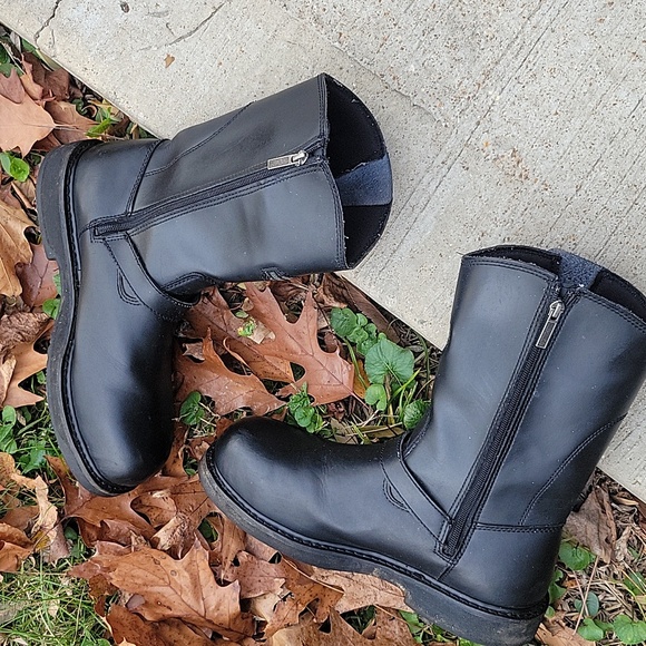 Harley-Davidson Black Leather Boots with Buckle - Picture 6 of 12